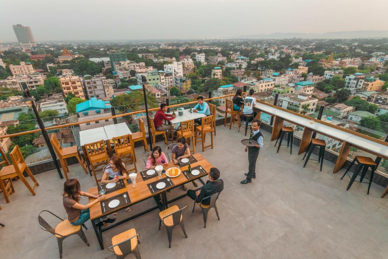 The Hotel Nova Mandalay Bagian luar foto