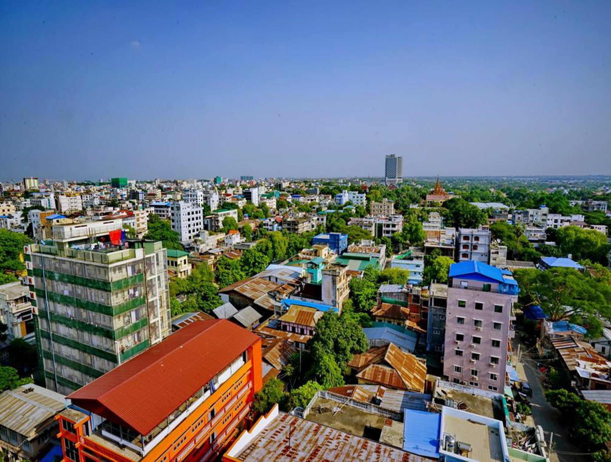 The Hotel Nova Mandalay Bagian luar foto